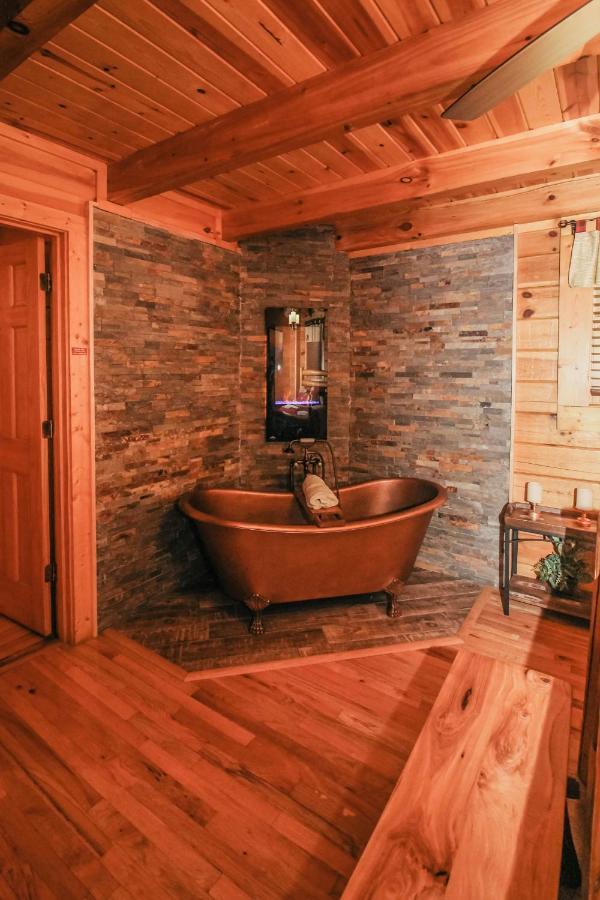 Beary Cozy Cabin Sevierville Exterior photo